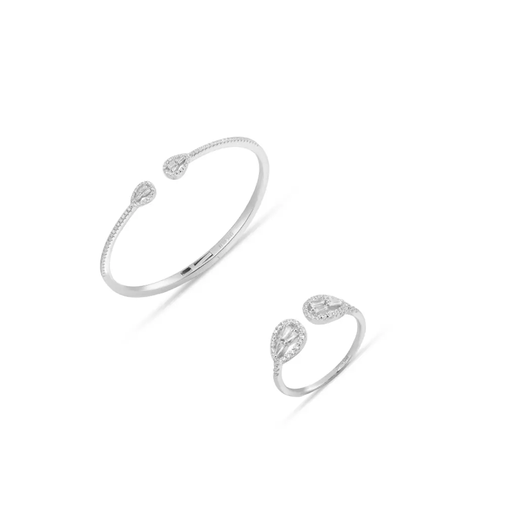 Women Bangle with Ring