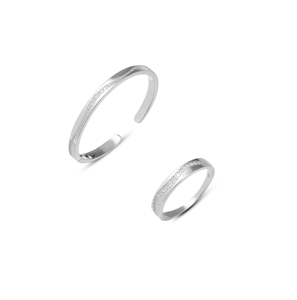 Women Bangle with Ring