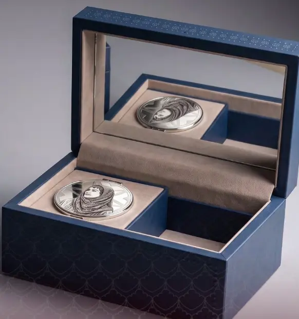 Women's Day Box